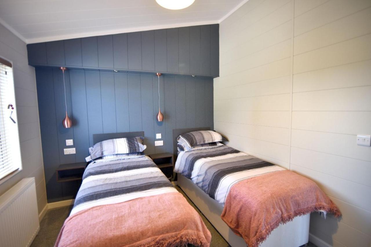 Villa Hazelwood 4 Pinewood Retreat Lyme Regis Esterno foto