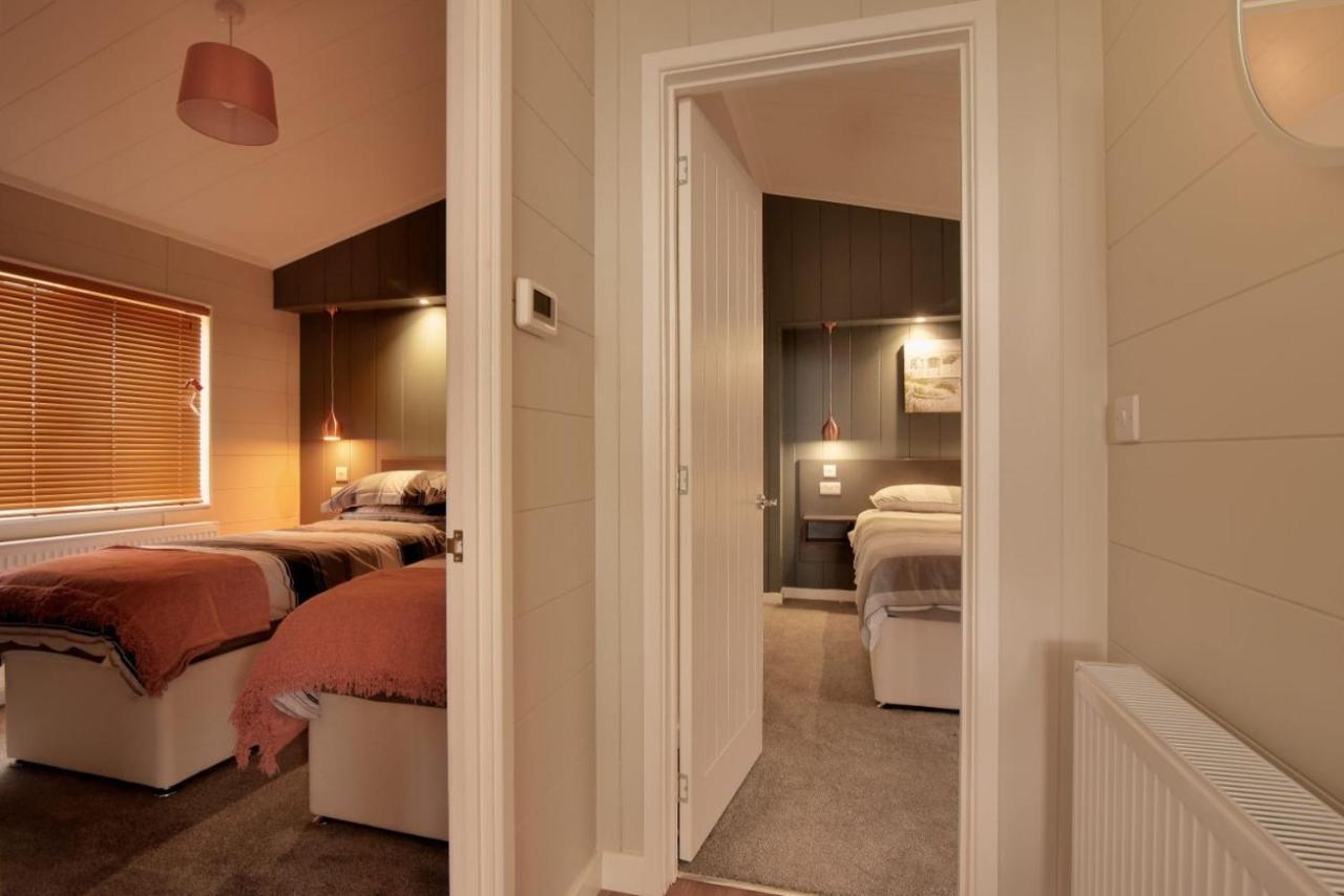 Villa Hazelwood 4 Pinewood Retreat Lyme Regis Esterno foto
